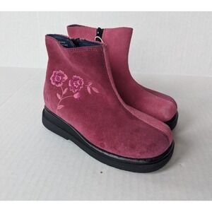 Cherokee Toddler Girl Sz 9.5  Keeley Ankle Suede Boots Embroidered PInk